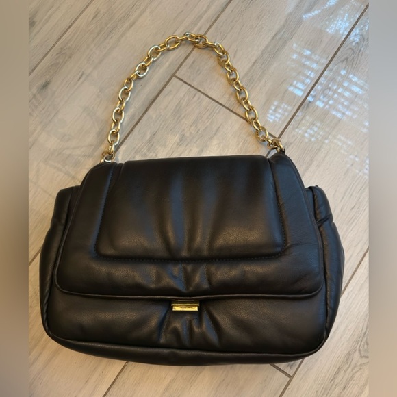 Zara Black Shoulder Bag with Gold Chain - Picture 1 of 9